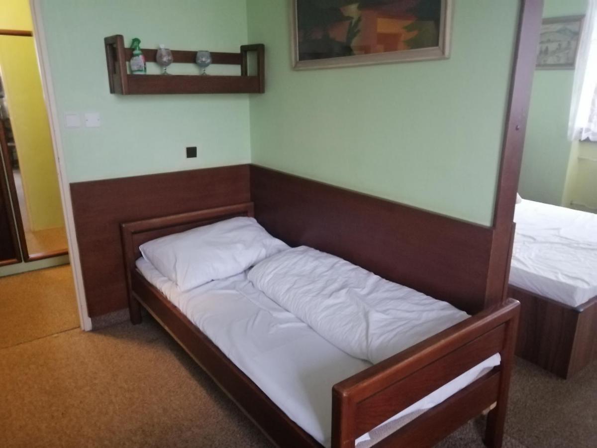 Vysoké nad Jizerou Hotel Vetrov المظهر الخارجي الصورة